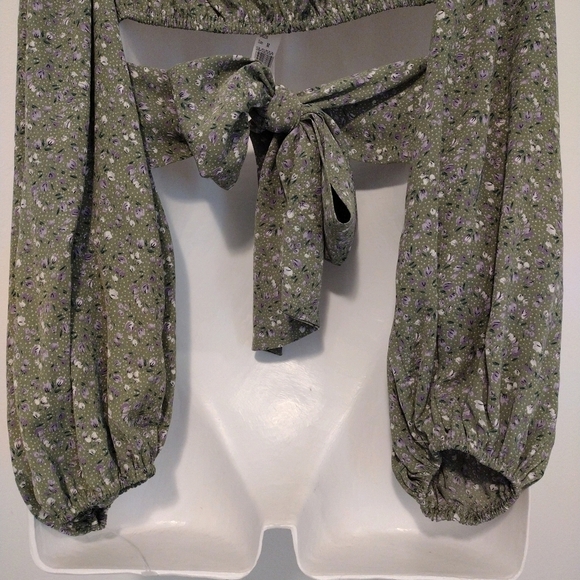 Blush BJ - Floral Sweetheart Back Ties Crop Top - Picture 9 of 15